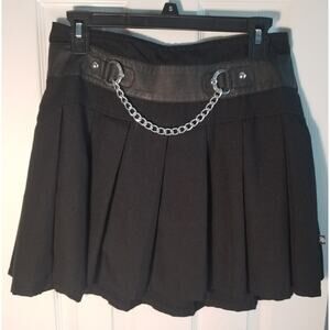Royal Bones Pleated Skirt Solid Black Goth Punk Emo Chain Ring Size Medium Women
